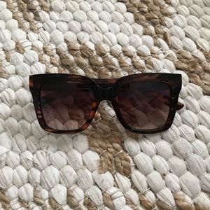 Quay Australia Sunglasses “Supine”